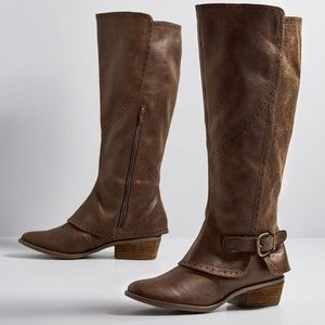 Modcloth boots- Renaissance fair or cosplay ready!
